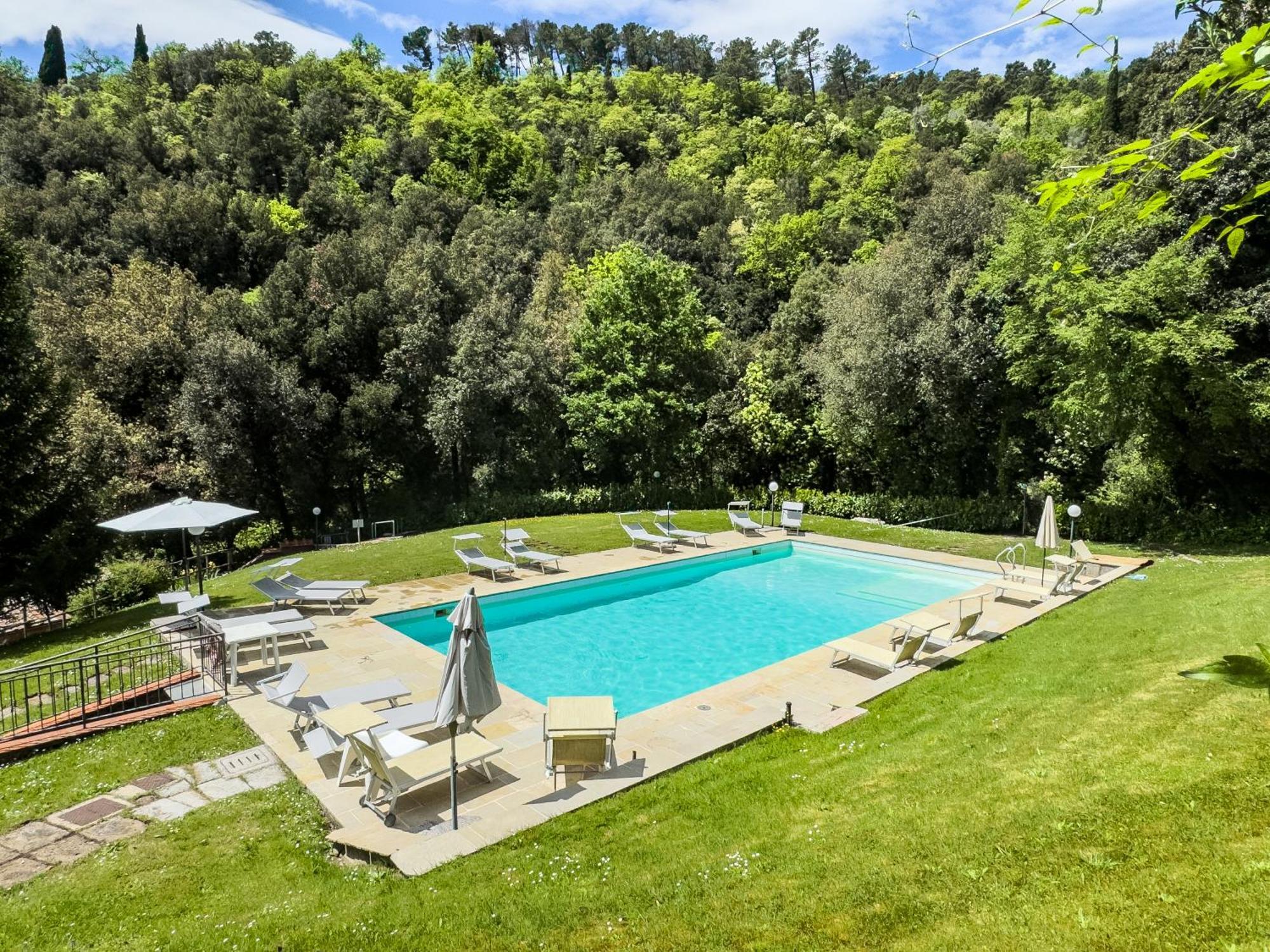 La Ferriera Exclusive Resort - Pool & Waterfall Лоро Чиуфена Екстериор снимка